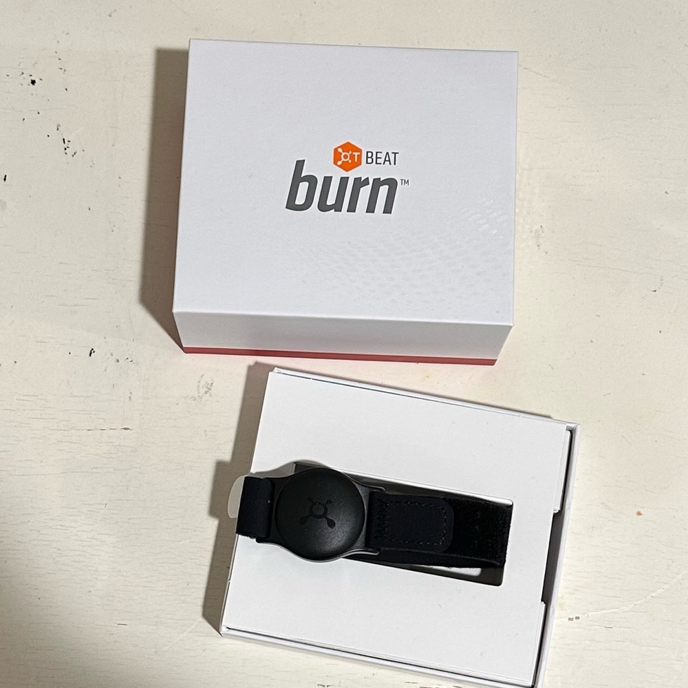 Orange theory OTBEAT BURN fitness band (only used ONE TIME - LIKE NEW)
